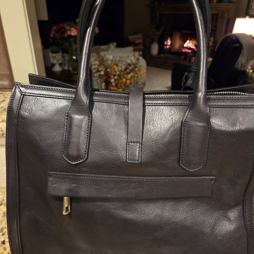 Cavalcanti Black Leather Tote Bag NWT - Picture 2 of 4